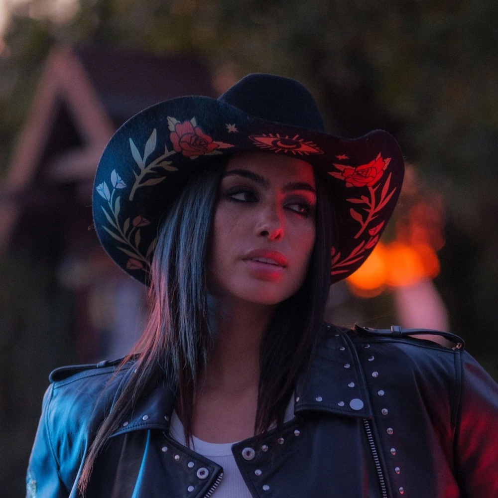 Wild as Heck - The Daphne Western - Picture 6 of 12